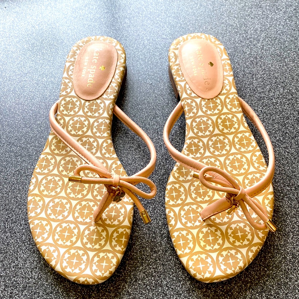 Kate spade ♠️ flip flops Excellent condition!